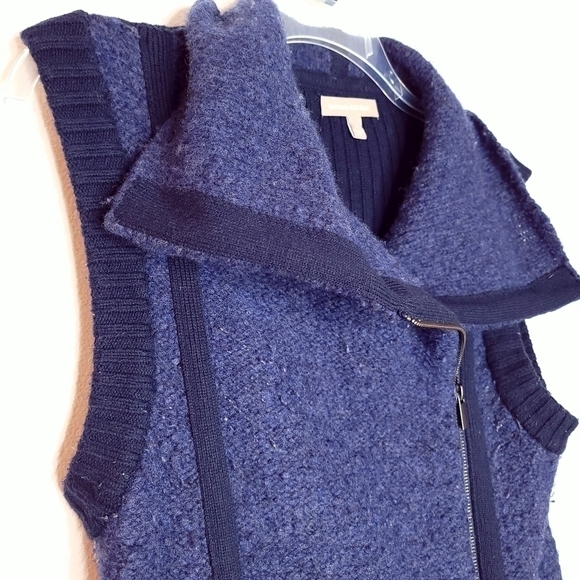 Banana Republic Cardigan Vest Women's Small Merino Wool Asymmetrical Zipper - Picture 5 of 13
